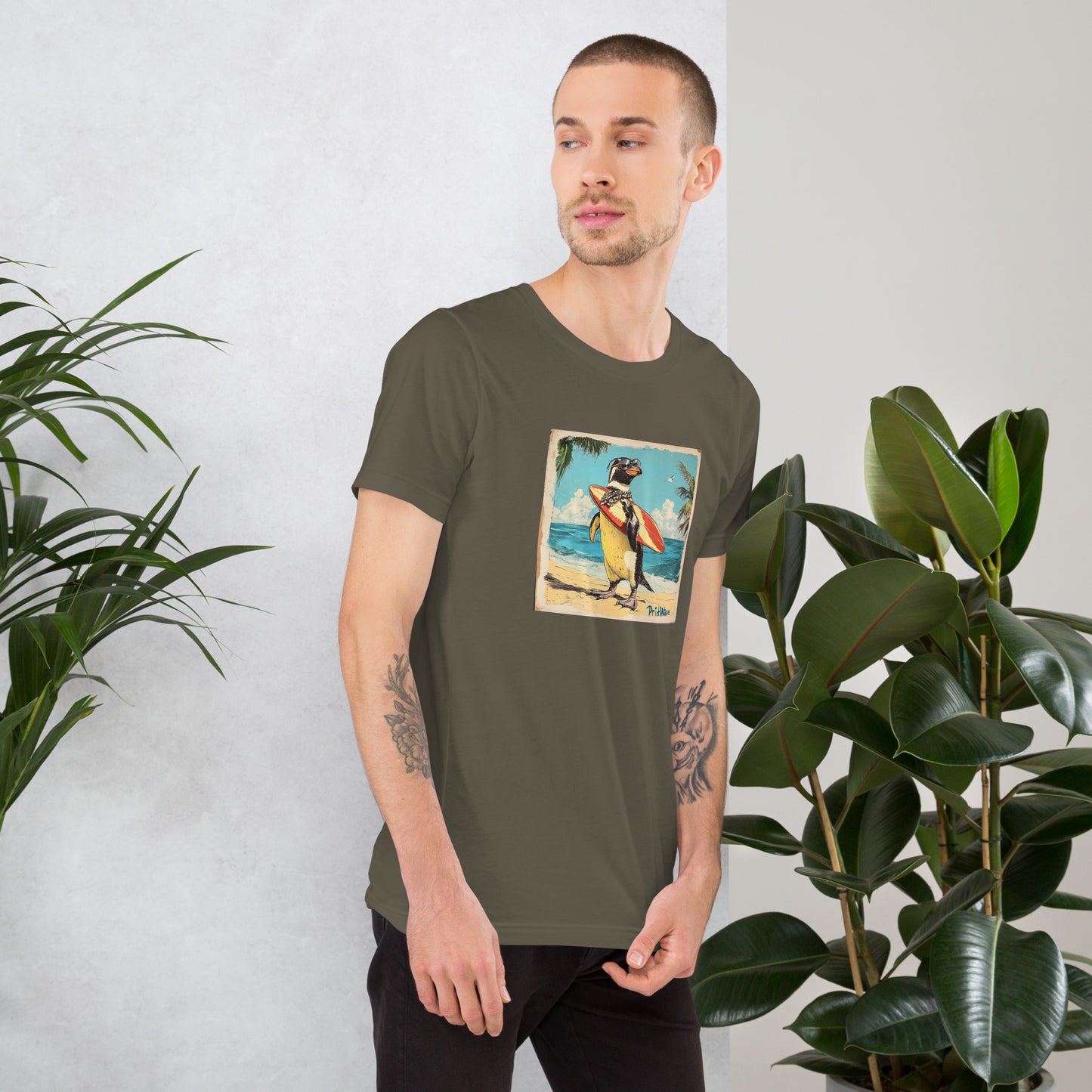 Surfer penguin Unisex t-shirt