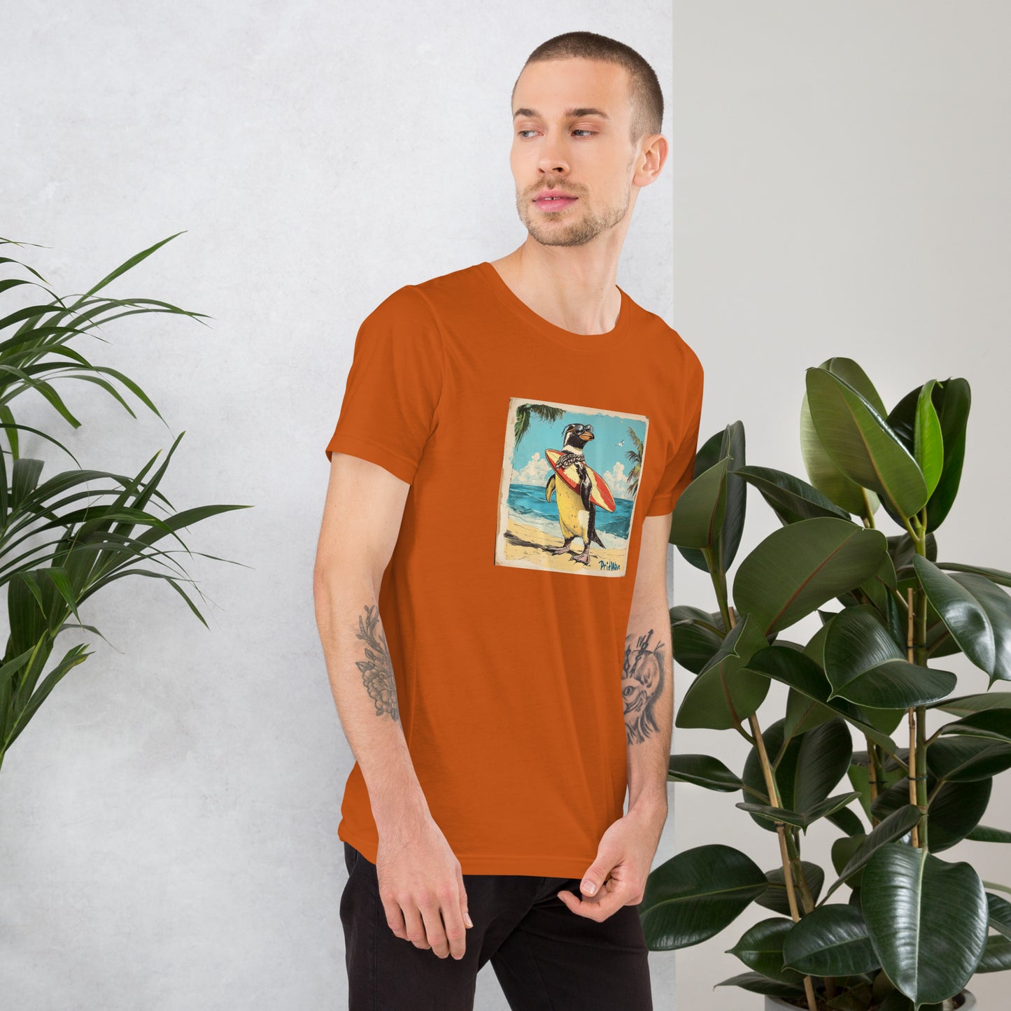 Surfer penguin Unisex t-shirt